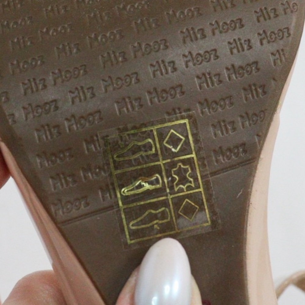 MIZ MOOZ Wynn Nude Faux Patent Leather Sandals - Picture 14 of 16